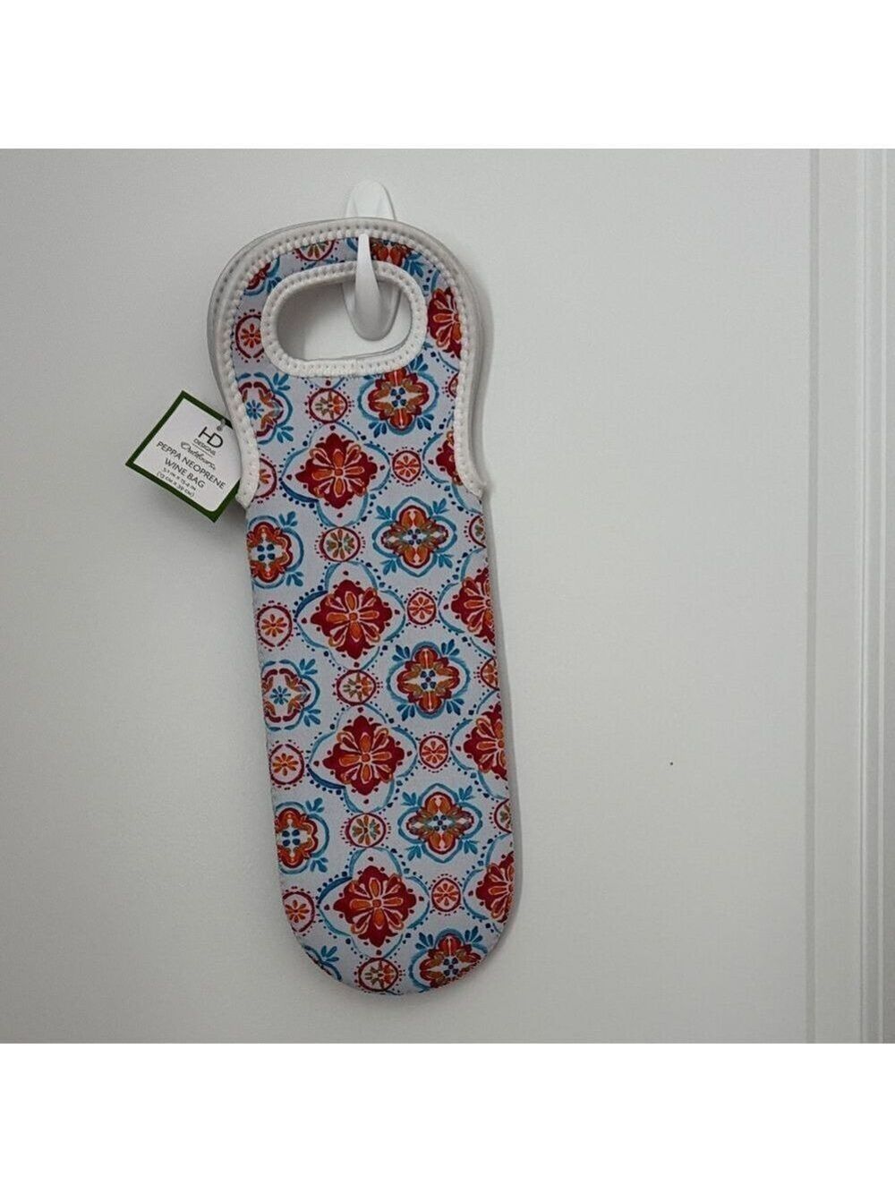 HD Designs Floral Neoprene Wine Tote Carrier NWT Red Blue Bottle Gift Bag